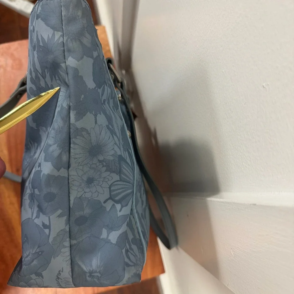 Sakroots Tote Bag Blue Floral Butterfly Bee Print‎ Shoulder Bag